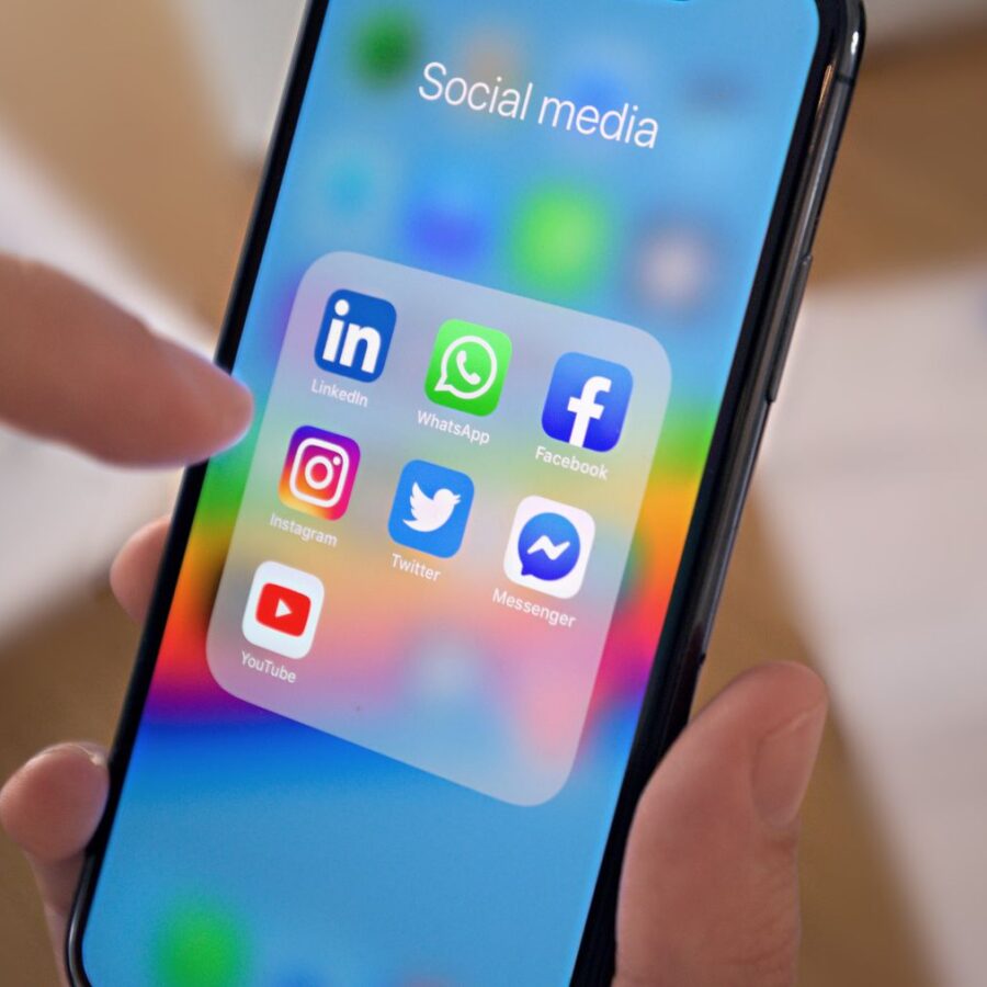 xr:d:DAFD2eY9TJ8:27,j:41800430089,t:22112216