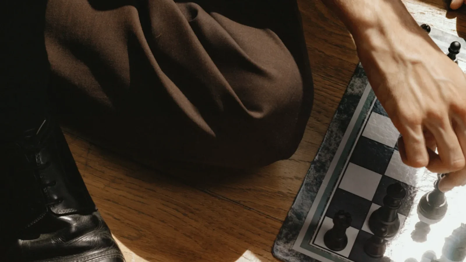 Benefits differences lead nurturing lead scoring