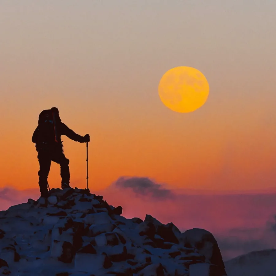 fatima-martinez-a-la-cima-no-se-llega-superando-a-los-demas-sino-superandote-a-ti-mismo-1